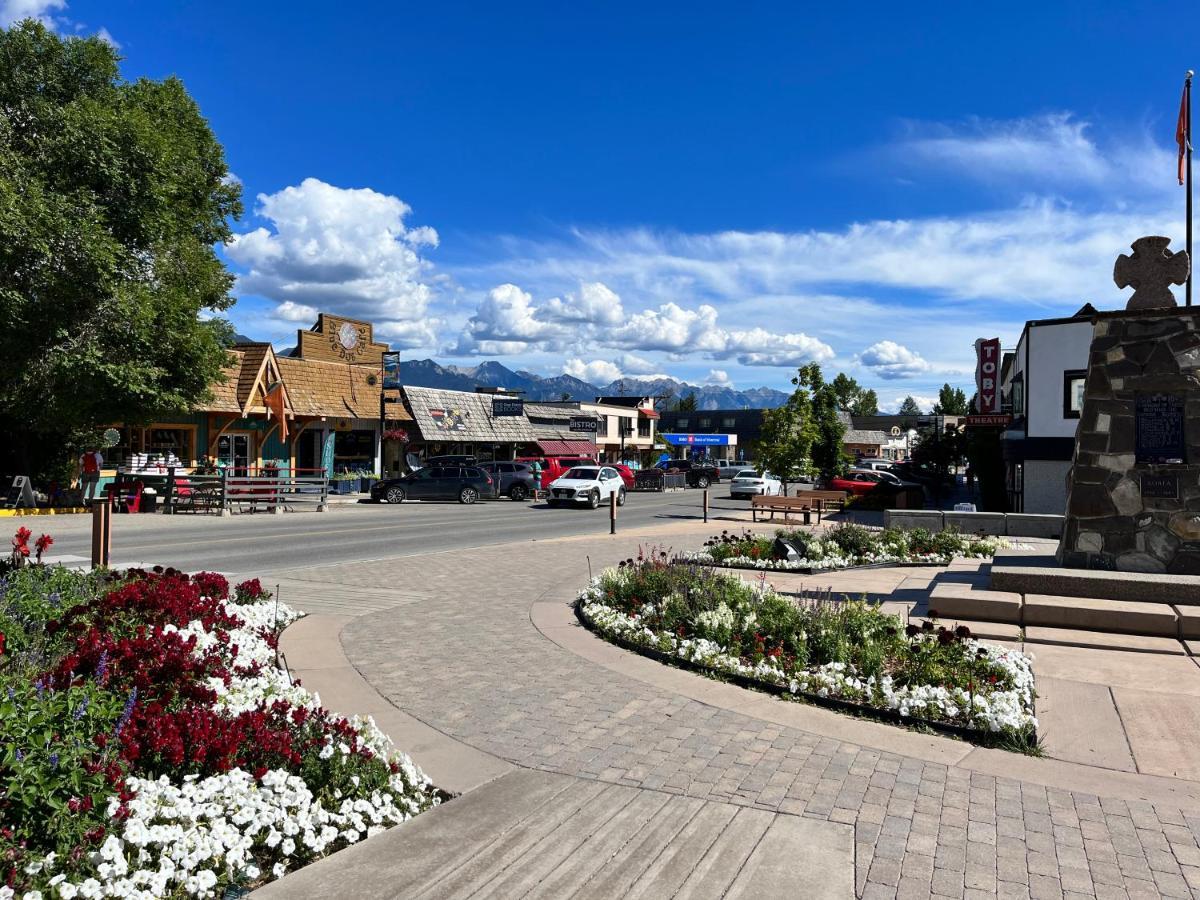 Perfect Base Invermere 3Bd Townhouse Mt Views With Garage Buitenkant foto
