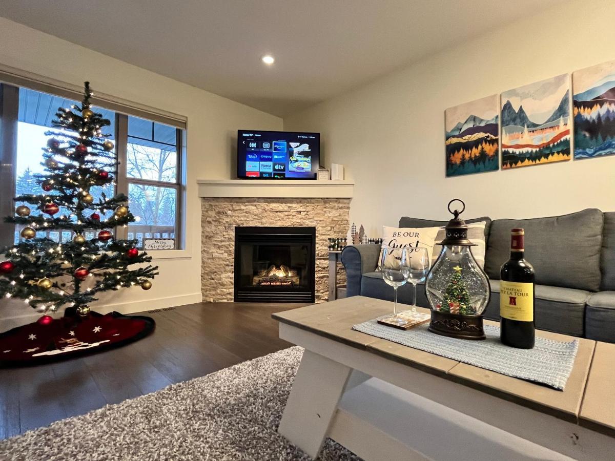 Perfect Base Invermere 3Bd Townhouse Mt Views With Garage Buitenkant foto